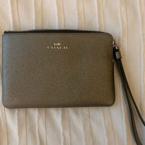 Coach Corner Zip Wristlet